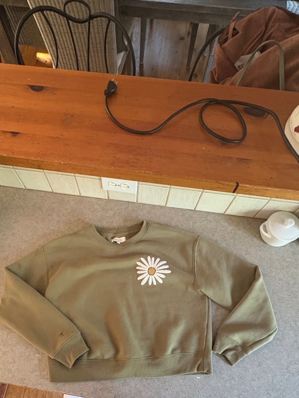 Crew neck sweat shirt